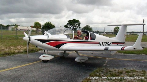 Skylark DV-1 light sport aircraft